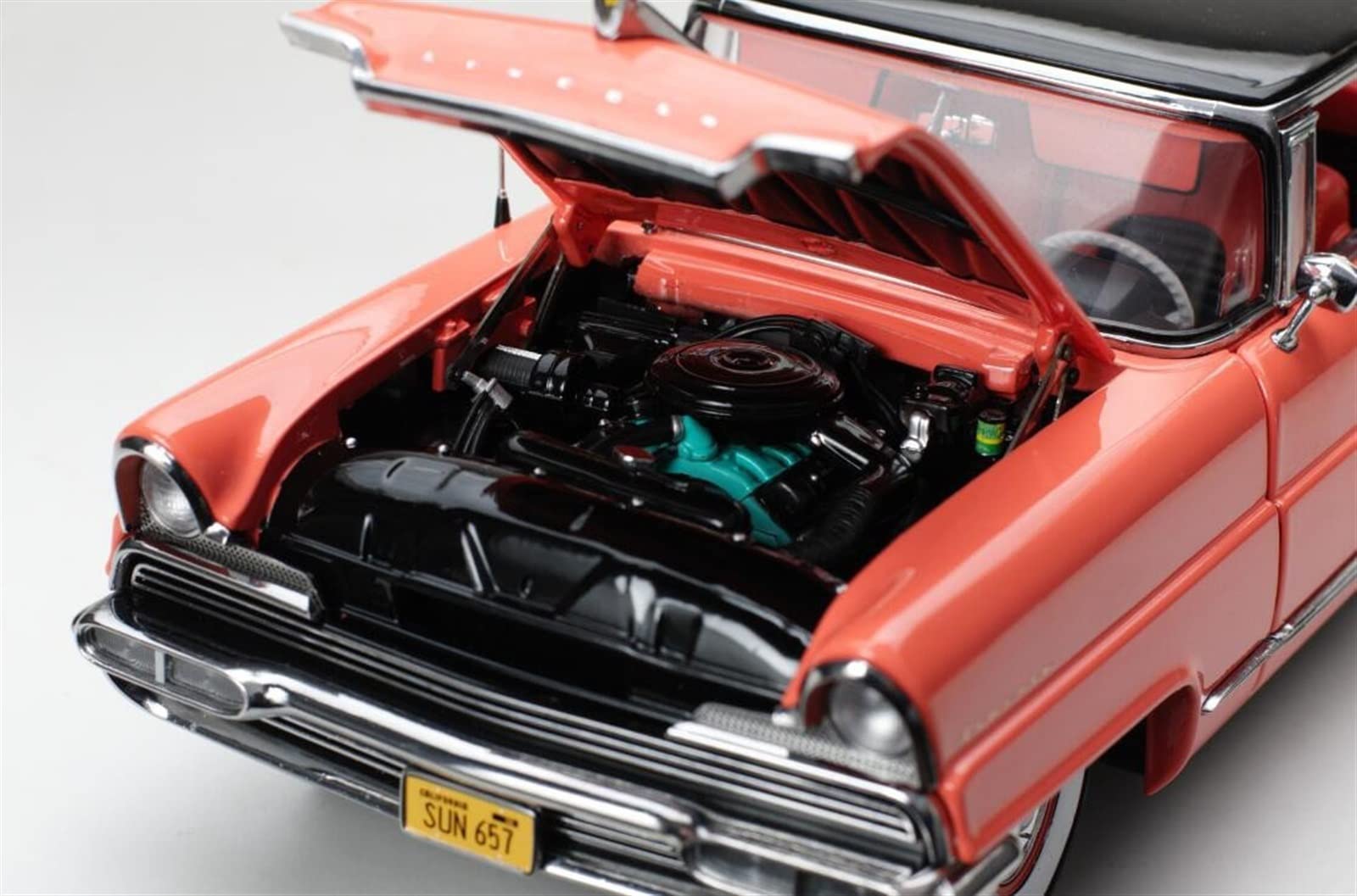Amazon | スケールカーモデル 1/18 リンカーンプレミア 1956